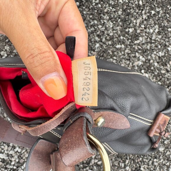Dooney & Bourke Vintage Dark Brown Pebbled Leather Shoulder Bag - Picture 10 of 11